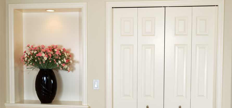 residential closet door repair in Tarpon Springs